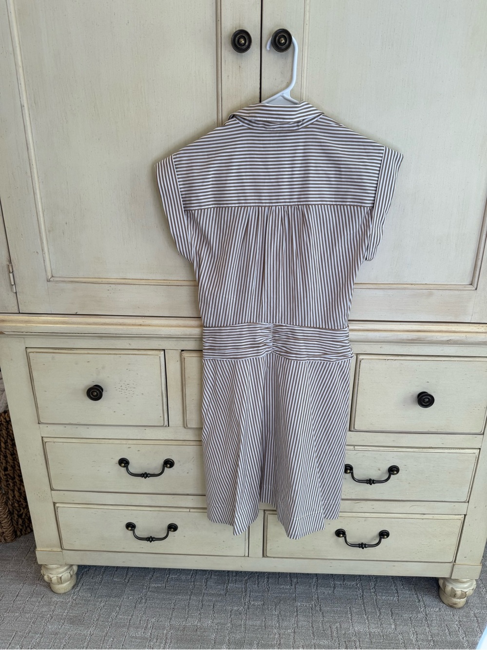 Veronica Beard Beige and White Striped Mini Dress - Picture 4 of 10